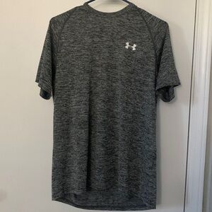 UNDER ARMOUR Men’s T-shirt